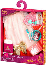 Набор одежды для кукол Deluxe Our Generation для Дня рождения с аксессуарами