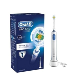 Зубная щетка Braun Oral-B Pro 600 D16.513 3D*